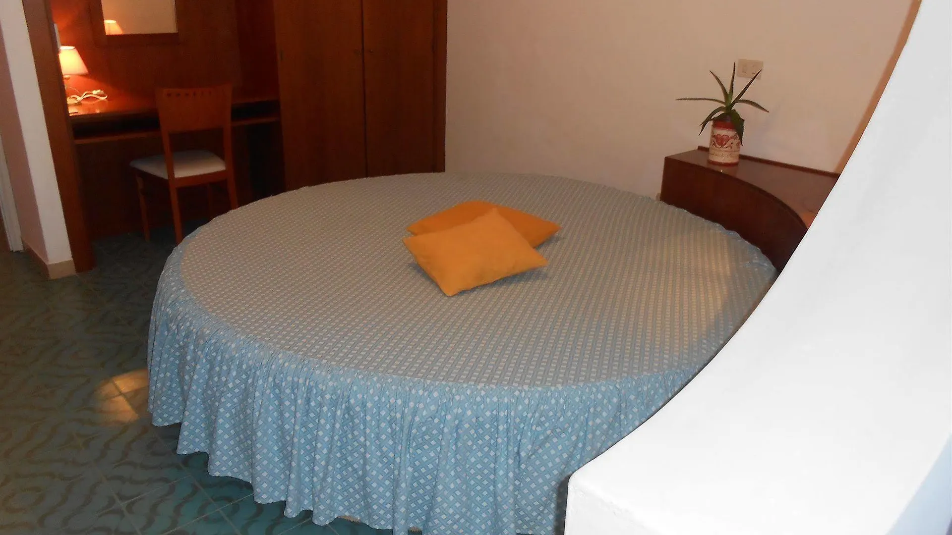 Hotel Vittoria Porto Santo Stefano  3*, Porto Santo Stefano (Grosseto) Italy