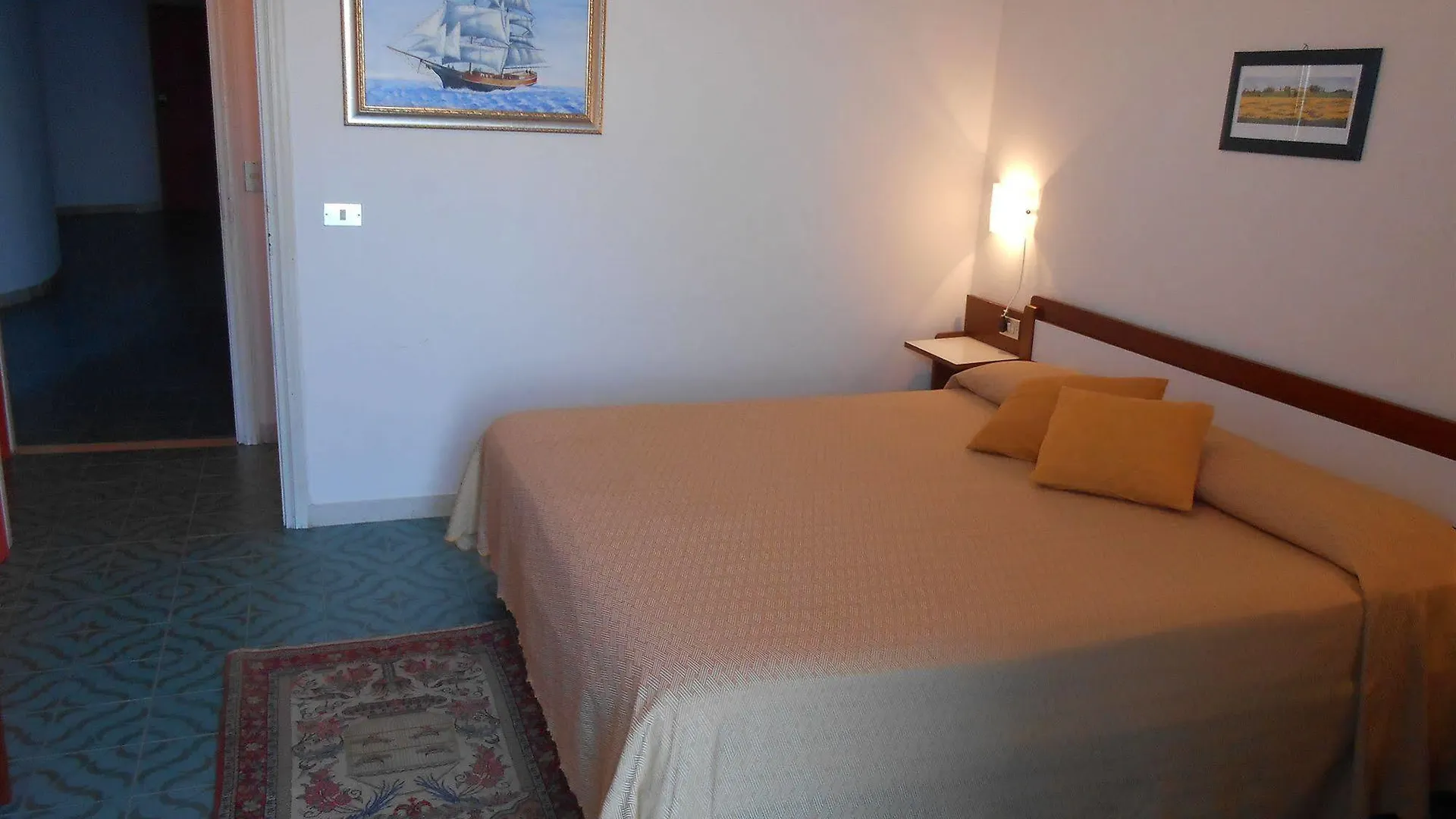 Hotel Vittoria Porto Santo Stefano  3*, Porto Santo Stefano (Grosseto) Italy